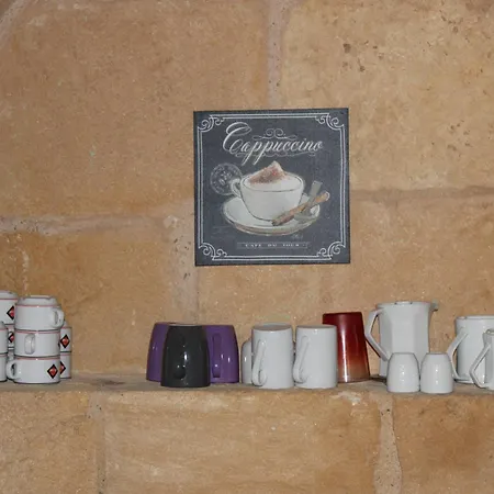 La Roseraie Avec Acces Piscine La Roseraie * Montignac-Lascaux