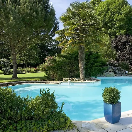 La Roseraie Avec Acces Piscine La Roseraie